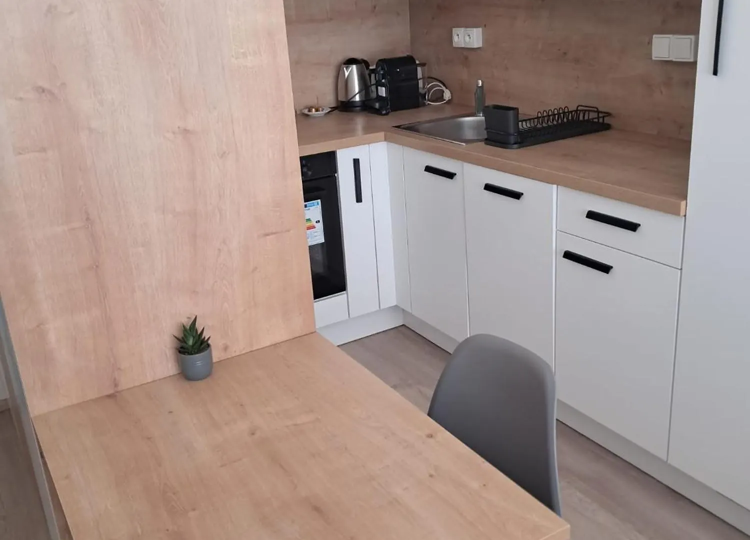 Modern Flat With Rooftop Terrace Prague